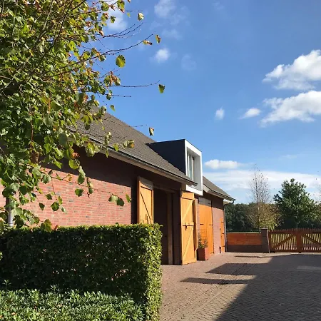 De Moffelhoeve * Udenhout